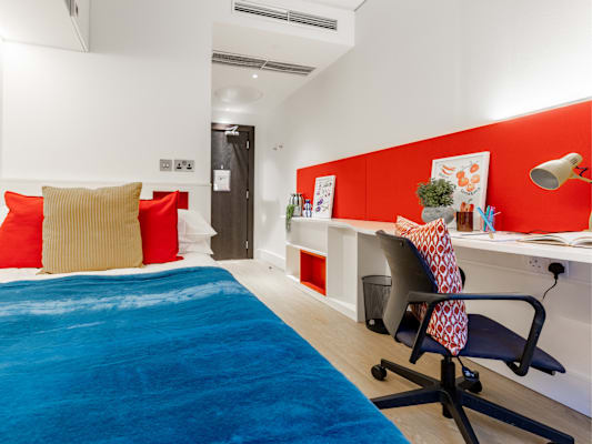 Premium En Suite room type